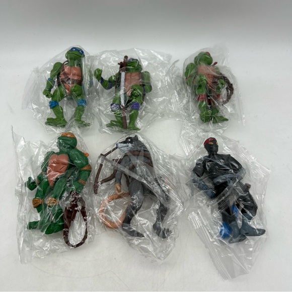 Lot Of 6 TMNT Figs(Leonardo,Donatello,Michelangelo,Raphael,Splinter,Foot Clan) - Picture 1 of 13